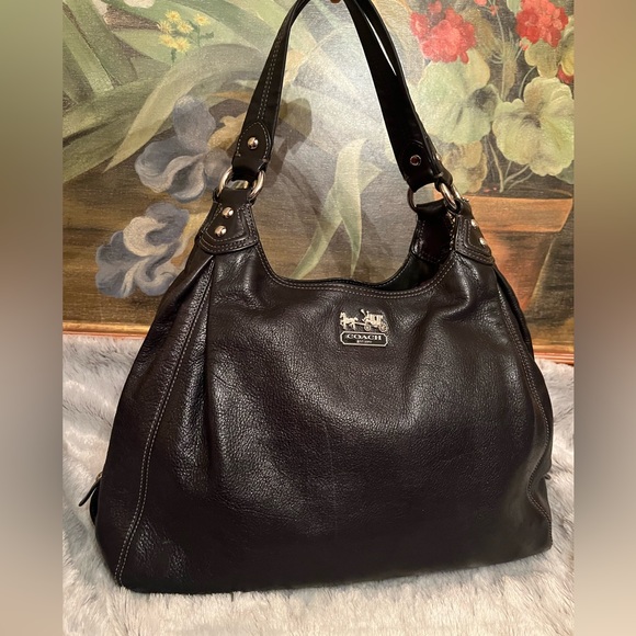 Coach Bags Coach Horse Carriage Black Leather Shoulder Bag Poshmark